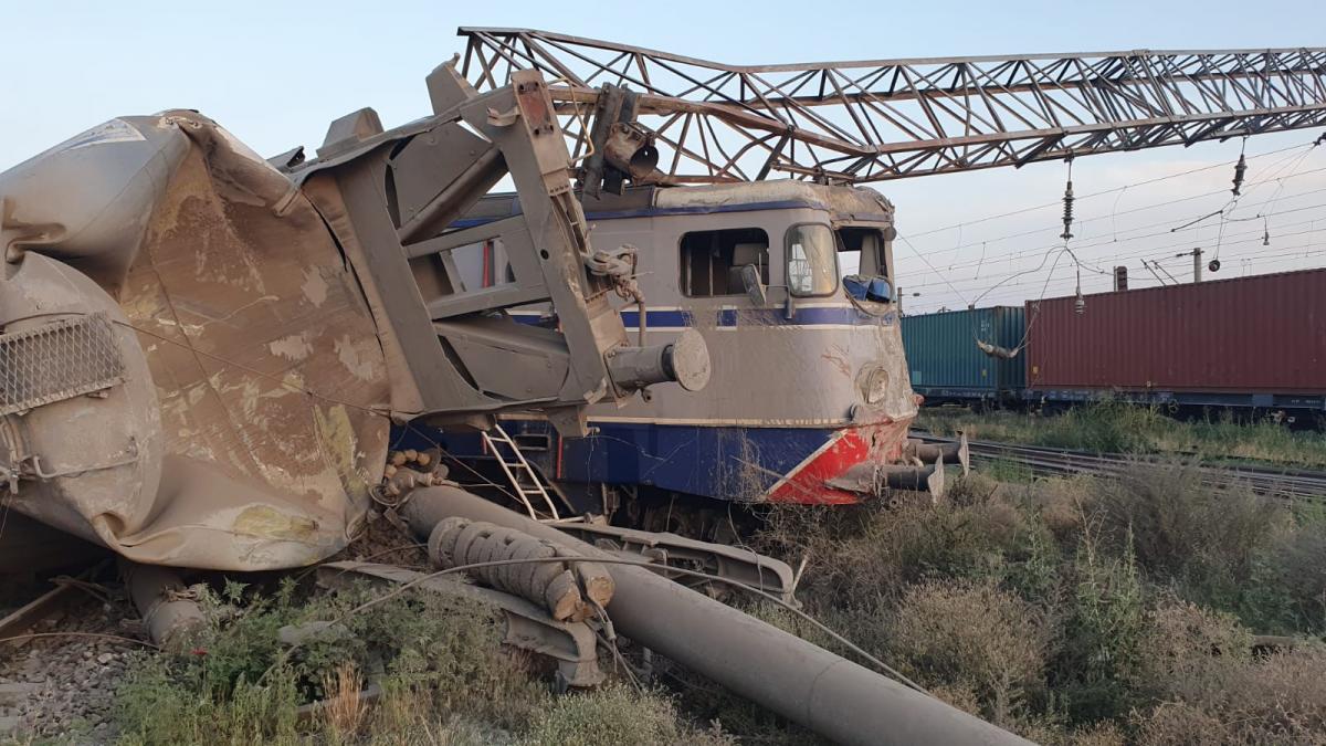 Mecanicul de locomotivă băut implicat în accidentul feroviar de la Fetești, plasat sub control judiciar