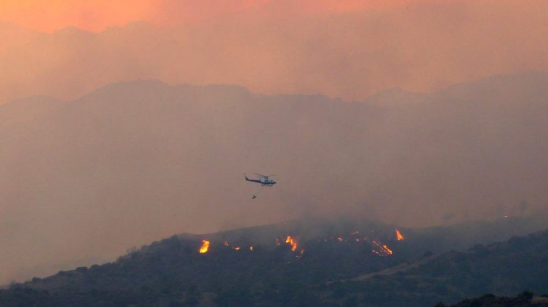 Incendiu dezastruos în Cipru. Este cel mai devastator din toată istoria țării