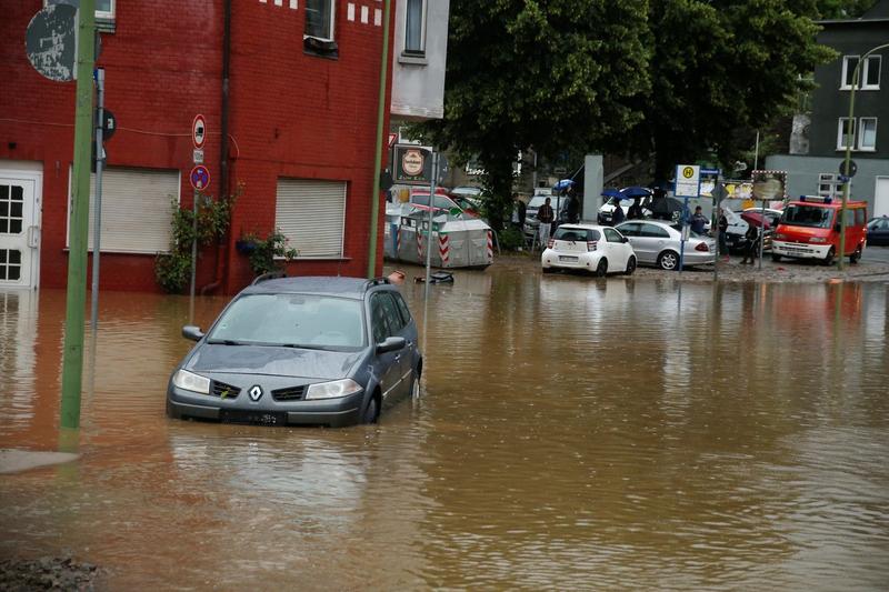 Cod galben de inundaţii pe râuri din judeţele Mureş, Alba, Hunedoara, Braşov şi Sibiu