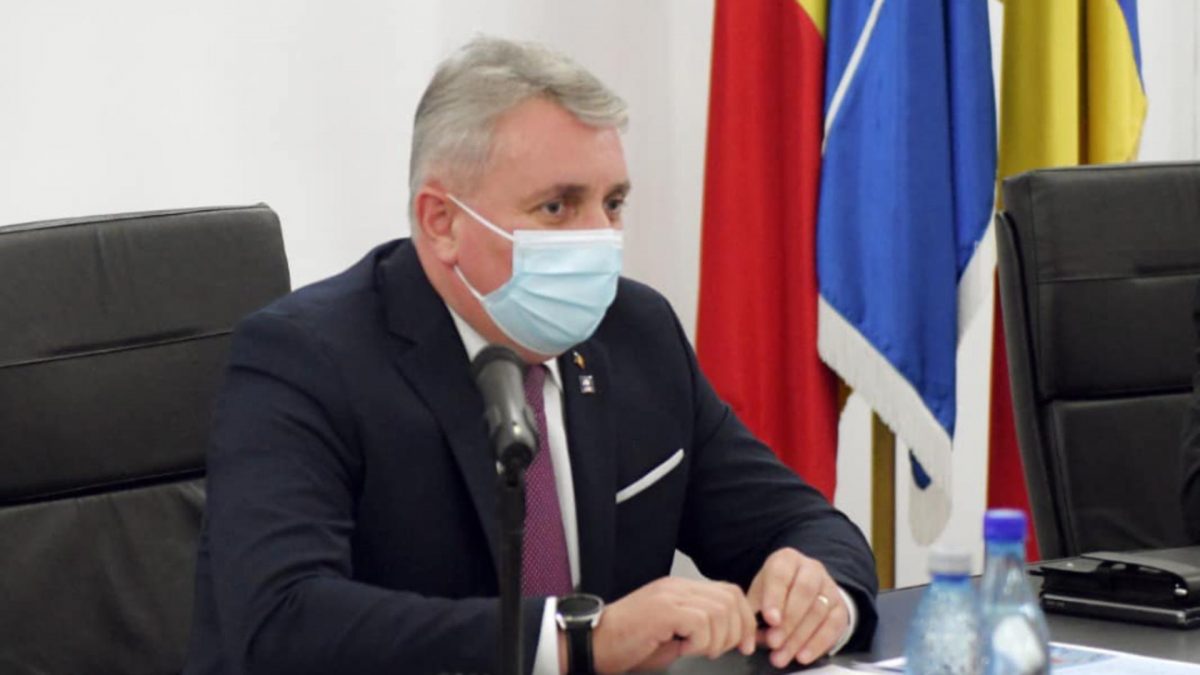 Ministrul Lucian Bode, declarații înainte de negocierile cu PSD și UDMR: „PNL să dea premierul”