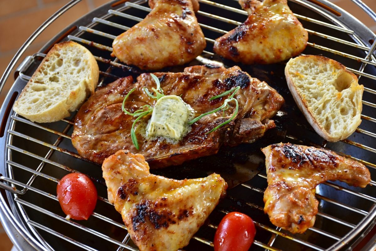 Sfaturi pentru gătit carne de ţară. Cu ce o marinezi