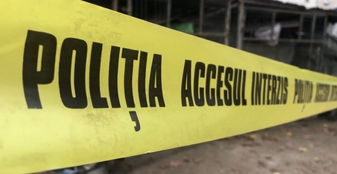 O femeie în vârstă de 36 de ani a fost găsită moartă, într-o casă din municipiul Arad