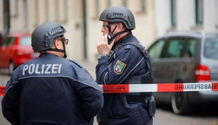 Atac armat în Berlin! Au fost rănite cel puțin patru persoane