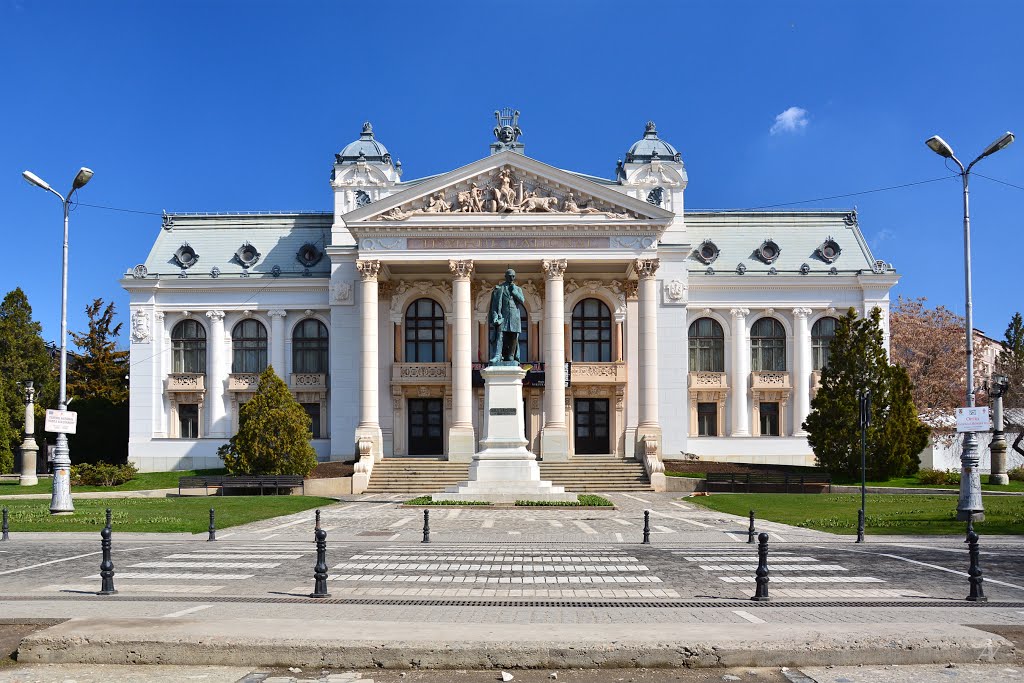 D’ale carnavalului la Opera Națională Română Iași