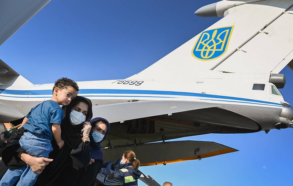 Un avion ce aparține Ucrainei a fost deturnat în apropriere de Kabul, anunță Ministrul adjunct de externe de la Kiev