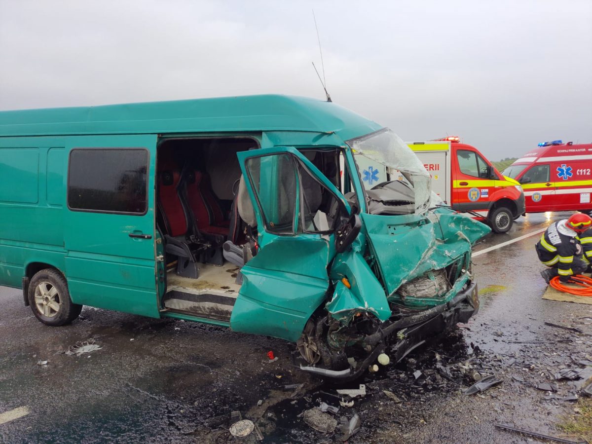 Grav accident rutier în Iași. Două persoane au decedat și mai multe au fost rănite – Galerie Foto, Update