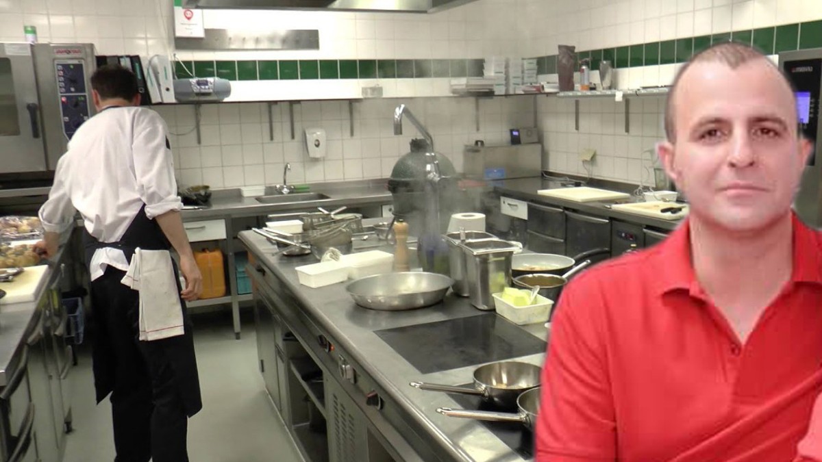 Situație fără precedent în HoReCa! Patronii au mărit salariile peste noapte și se pun în genunchi în fața angajaților. Nimeni nu mai vrea să lucreze în restaurantele și barurile din Iași: „Am angajat 12 oameni și apoi i-am concediat pe toți”