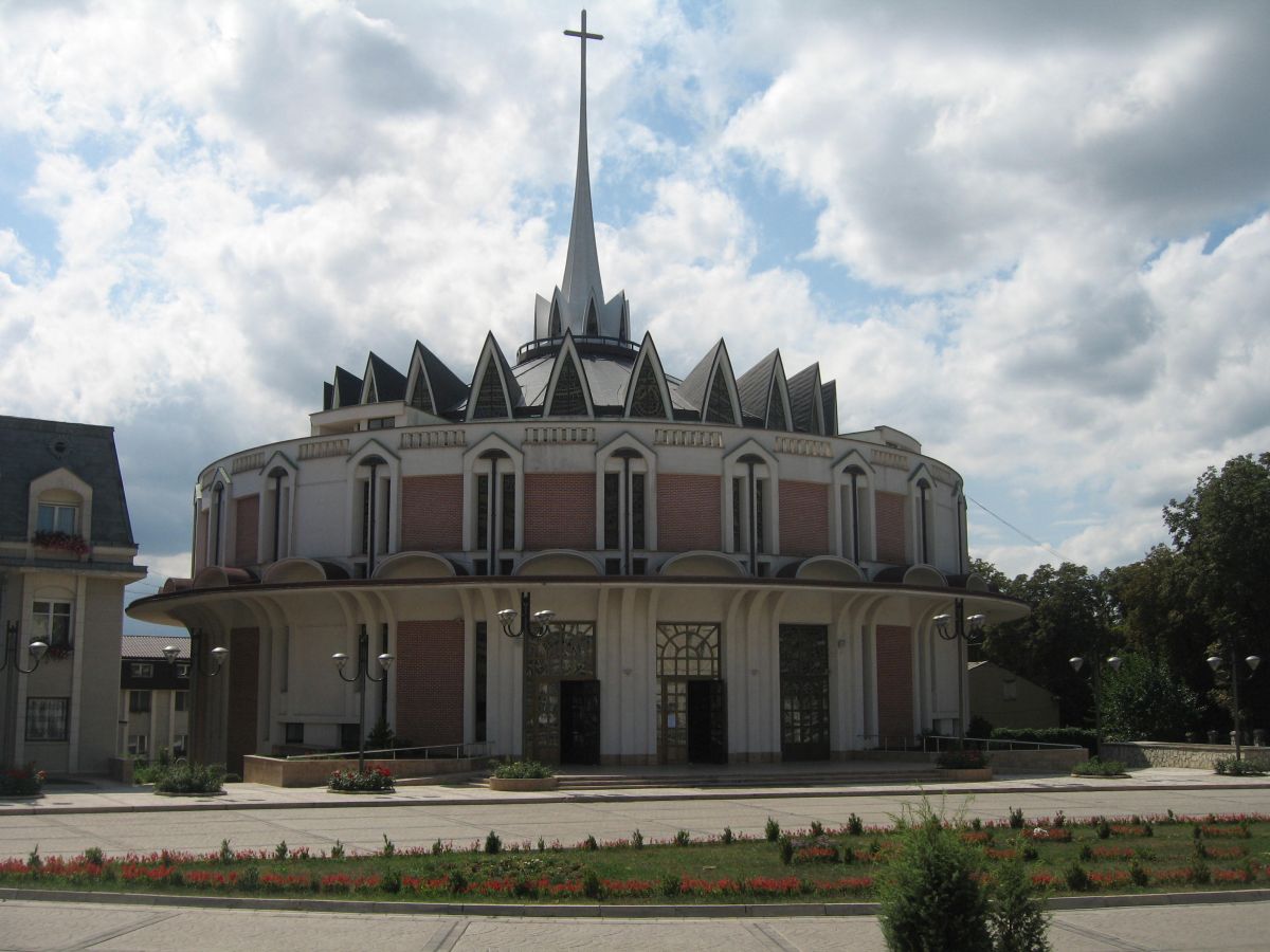 Hramul Catedralei „Sfânta Fecioară Maria, Regină”, la Iaşi