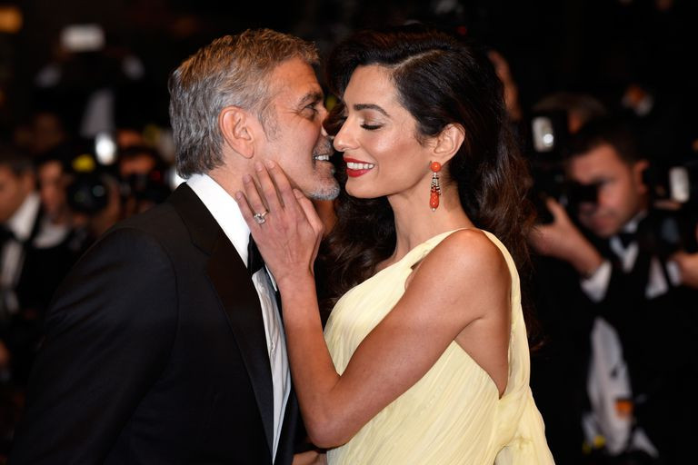 George Clooney și Amal Clooney se pregătesc să devină părinți: „Deja începe să i se vadă burtica de gravidă”