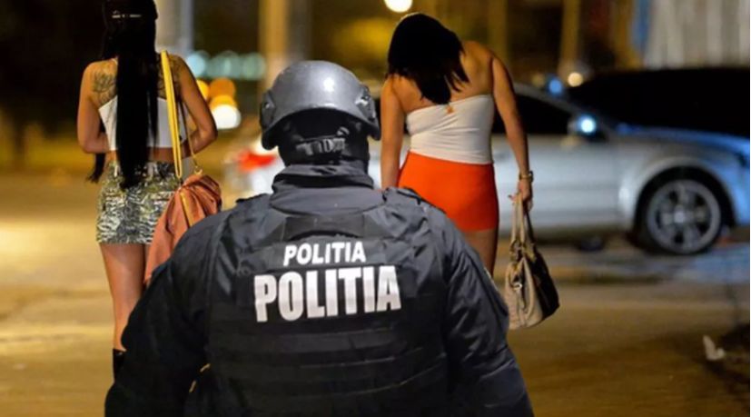 Percheziţii domiciliare în Iași la un bărbat acuzat că ar fi obligat o femeie să se prostitueze