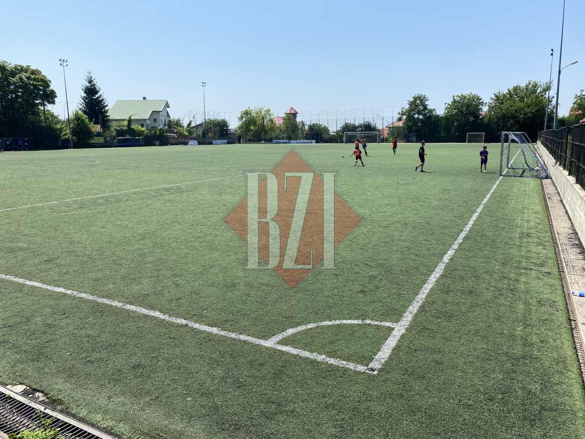 Se reface terenul sintetic de lângă stadionul din Copou! Șase firme vor potul de 1 milion de lei de la Primăria Iași