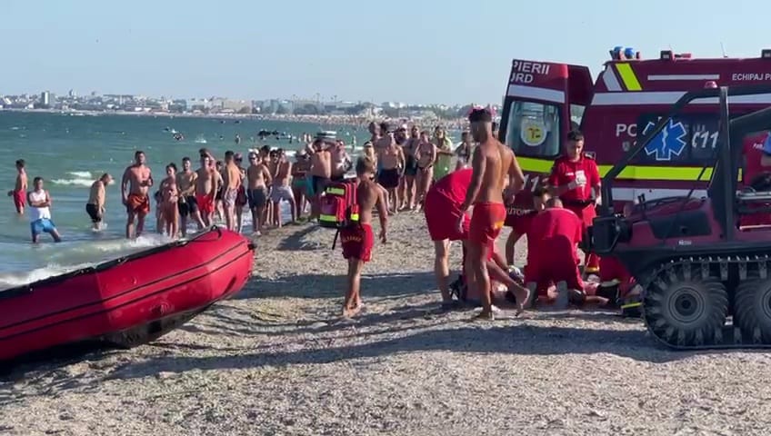 Un tânăr a murit înecat în mare în stațiunea Mamaia