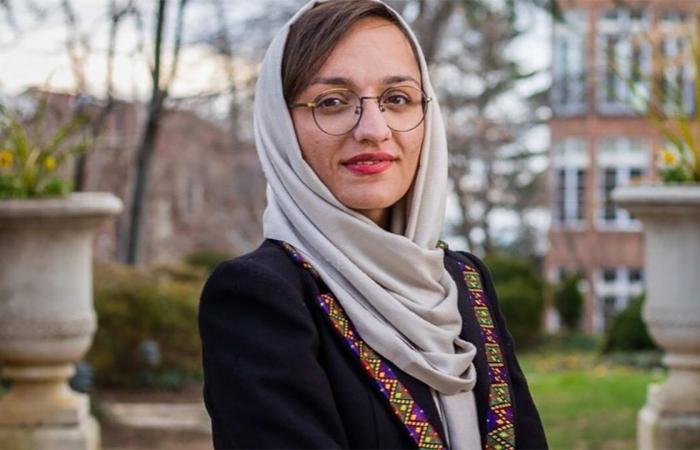 Zarifa Ghafari, femeia primar din Afganistan, ține piept talibanilor. A supraviețuit mai multor tentative de asasinat: „Stau aici și îi aștept să vină”