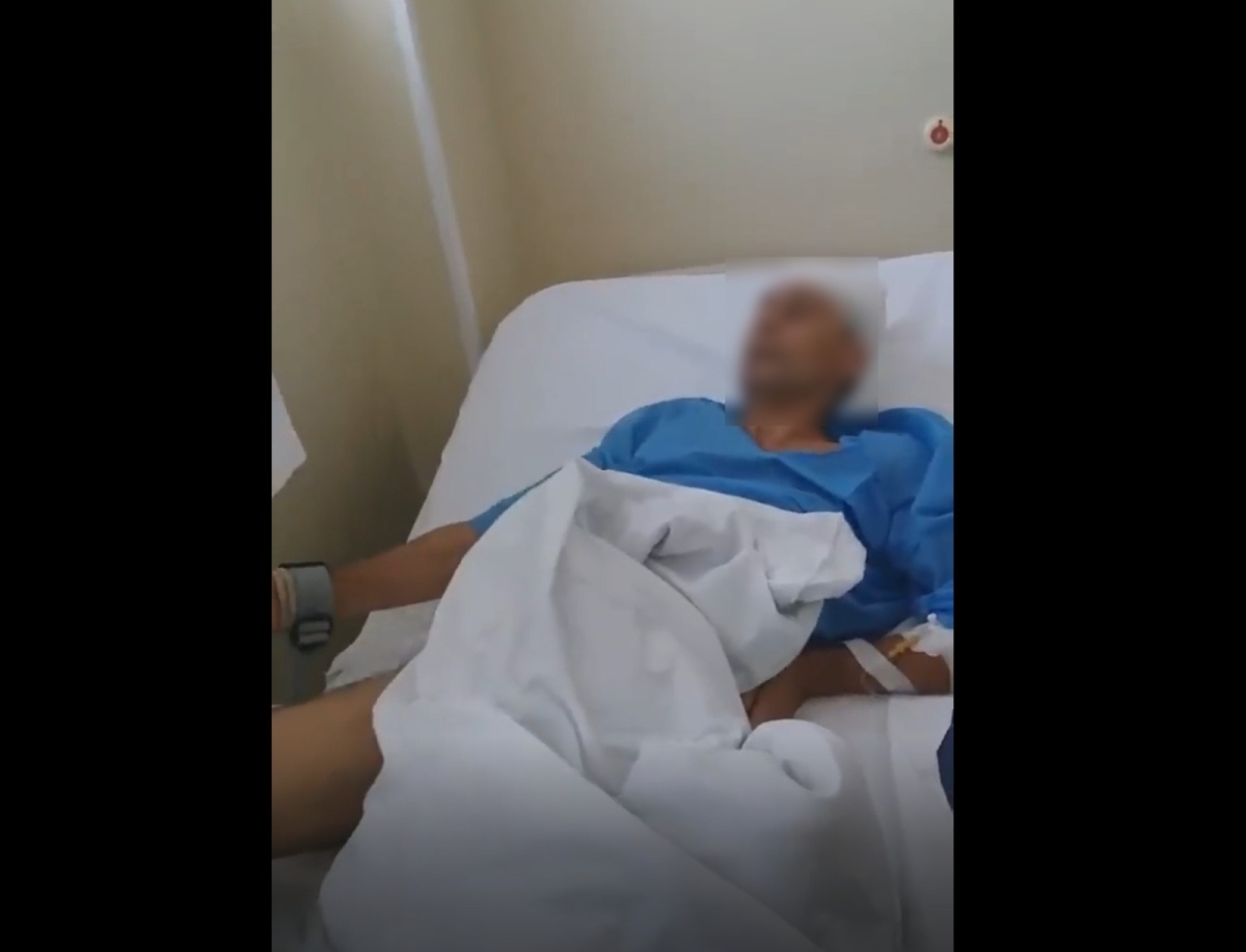 Bătrân din Iași, lăsat infirm pe viață după ce a fost lovit cu bestialitate. Agresorul i-a tras un șut în spinare, iar victima a căzut cu capul de scările din beton. După ce a primit o pedeapsă cu suspendare, ieșeanul a fost trimis acum la pușcărie