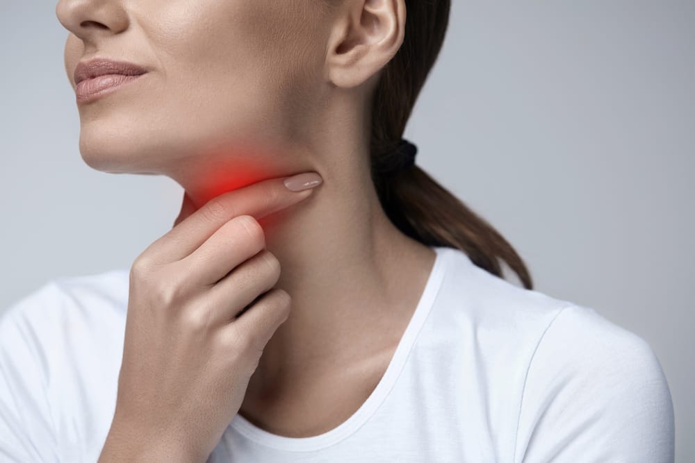 Cauzele frecvente ale durerii la nivelul gâtului | Panadol