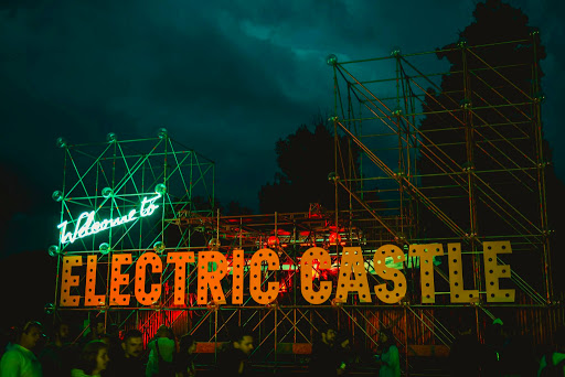 Electric Castle 2021 începe astăzi, 6 august. Sunt așteptate peste 10.000 de persoane