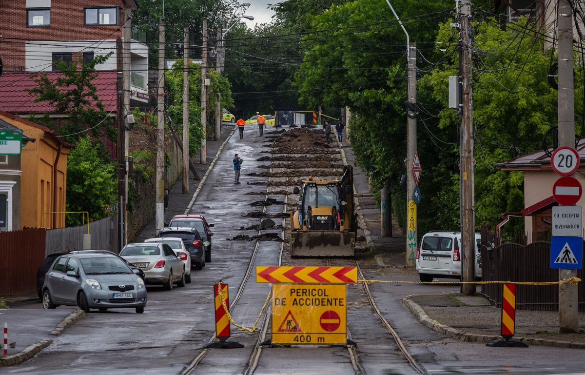 Revin tramvaiele pe traseele din Tătărași. Circulația garniturilor va fi reluată de mâine, 7 august