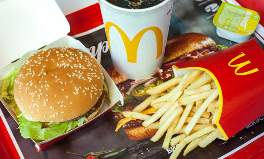 Un client a făcut comandă la Mc Donald’s şi a avut o cerinţă genială. Ce i-au scris cu pixul, chiar pe bonul fiscal