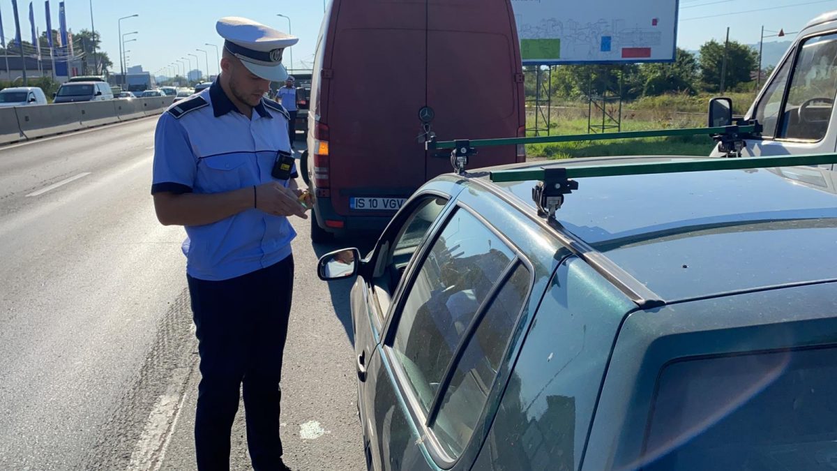 Acțiune pentru creșterea gradului de siguranță rutieră și menținerea unui climat de ordine și siguranță publică, la Iași – FOTO/ VIDEO