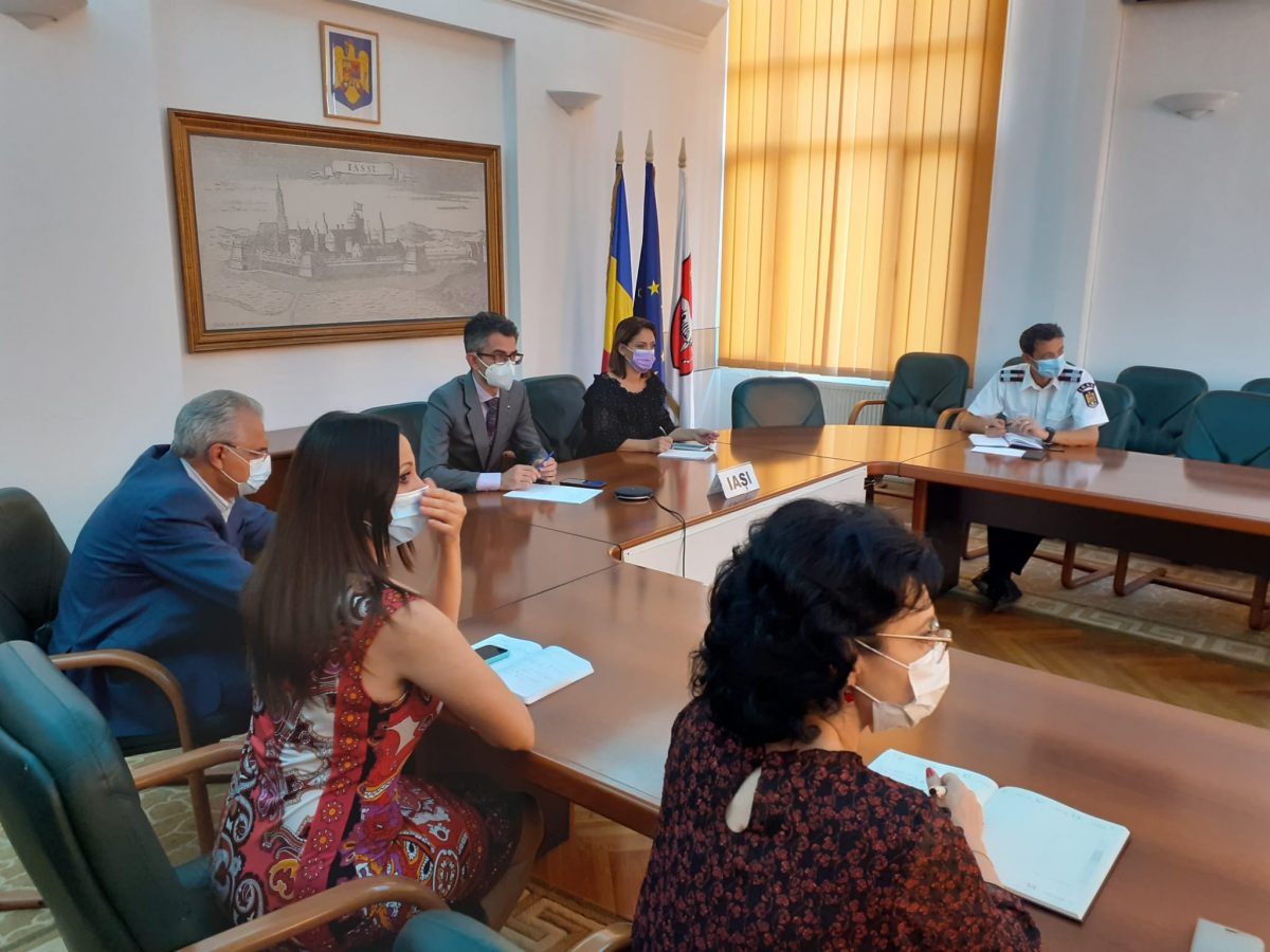 Controale privind condițiile de siguranță și sănătate în toate unitățile școlare din județul Iași