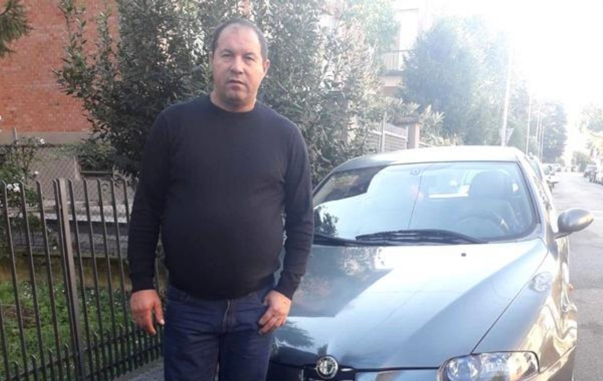 Un vasluian întors acasă din Italia a primit interdicție de la soție să intre în locuință