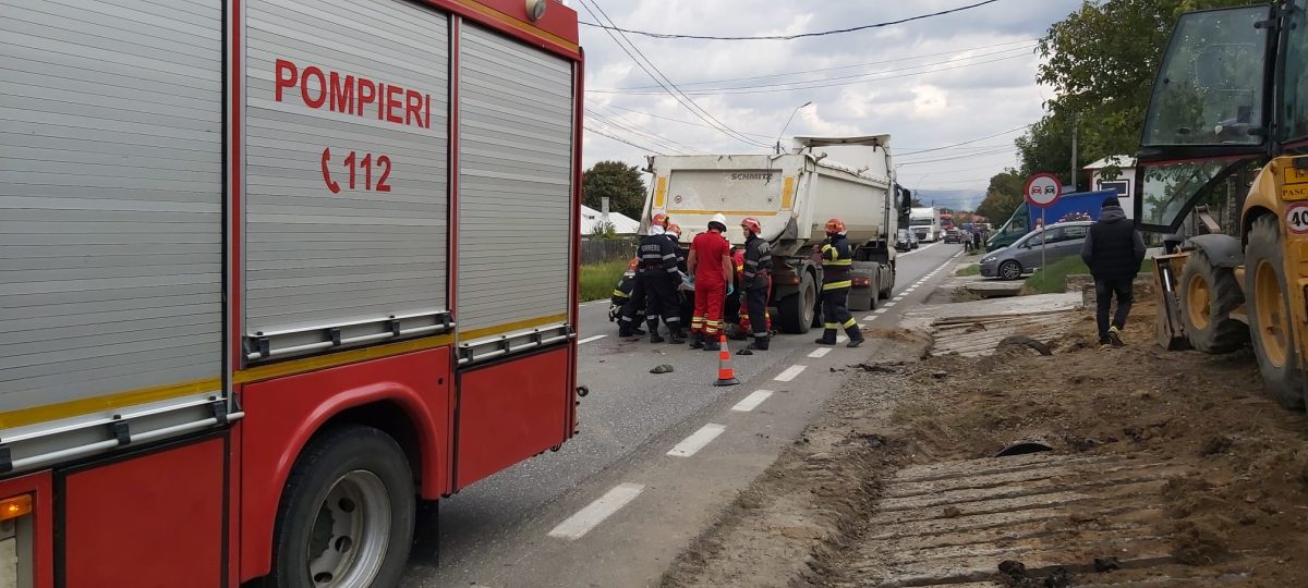 Accident rutier în Paşcani. Un pieton a decedat, după ce a fost călcat de un TIR – EXCLUSIV, FOTO