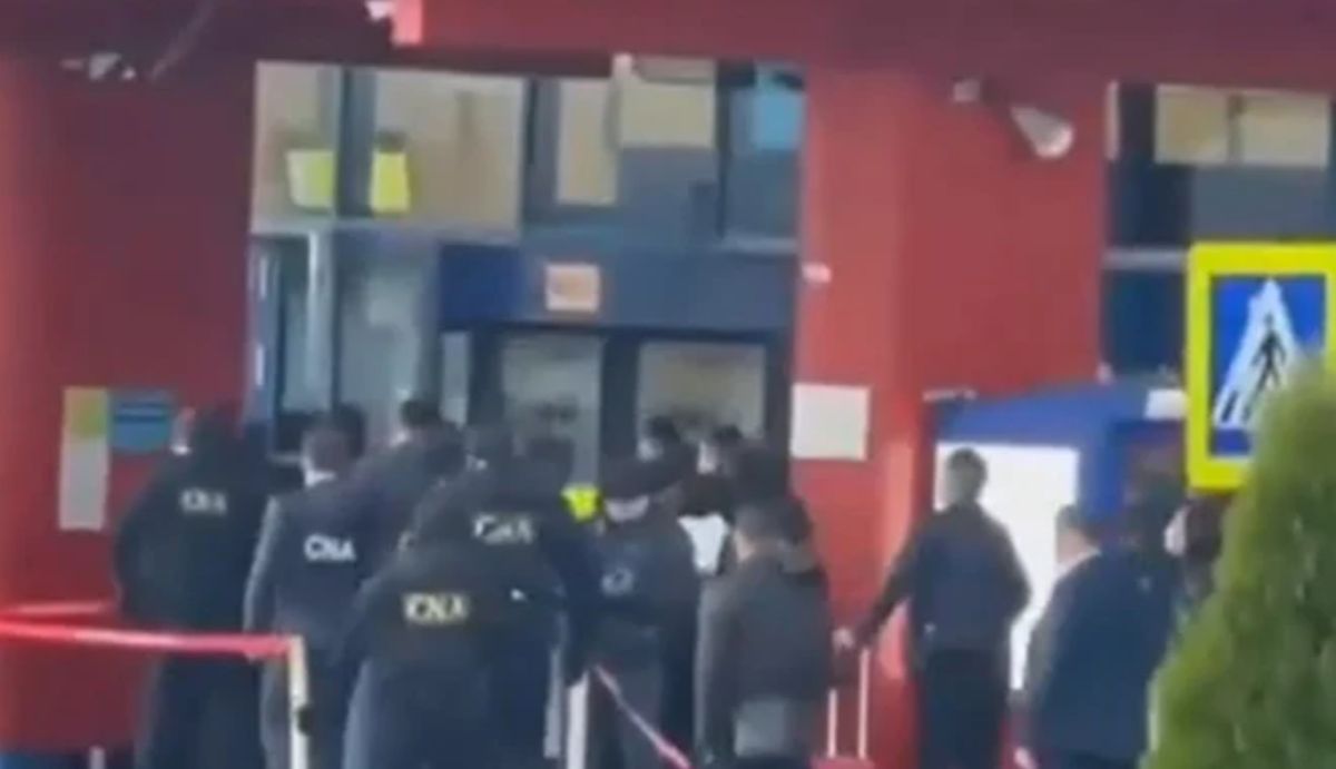 Descinderi pe aeroportul din Chişinău. Ce acuzaţii li se aduc polițiștilor de frontieră