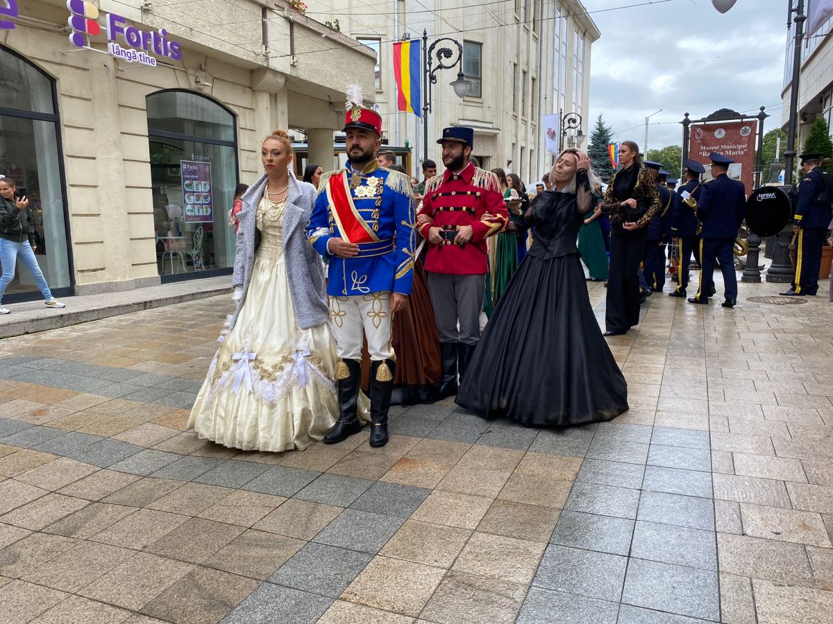 Imagini și filmare specială de la Festivalul Străzii Lăpușneanu, Iași, 2021, ediția a III-a! – GALERIE FOTO, LIVE VIDEO