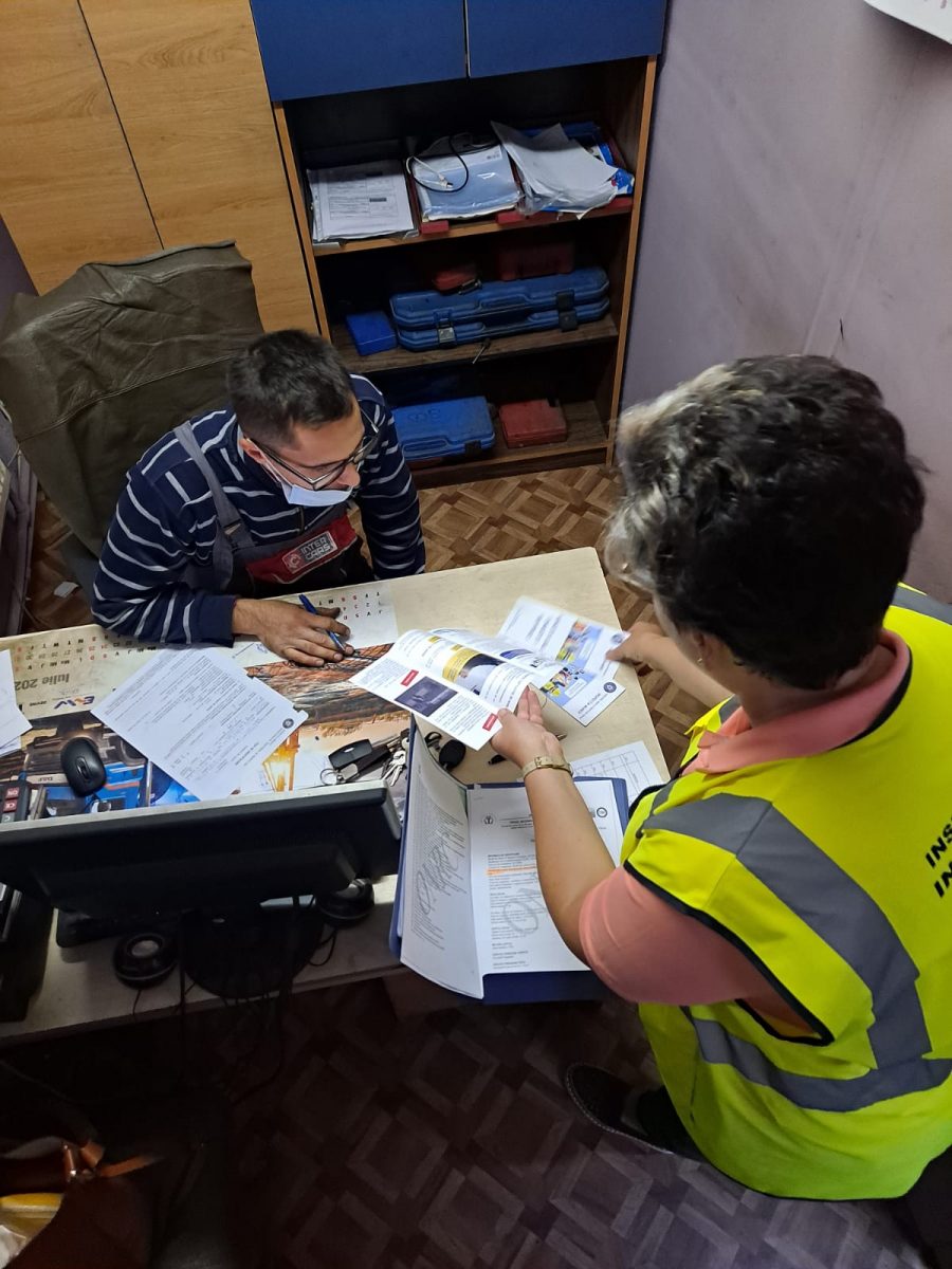 Controale desfășurate de inspectorii ITM Iași în domeniul întreținerii și reparării autovehiculelor – FOTO