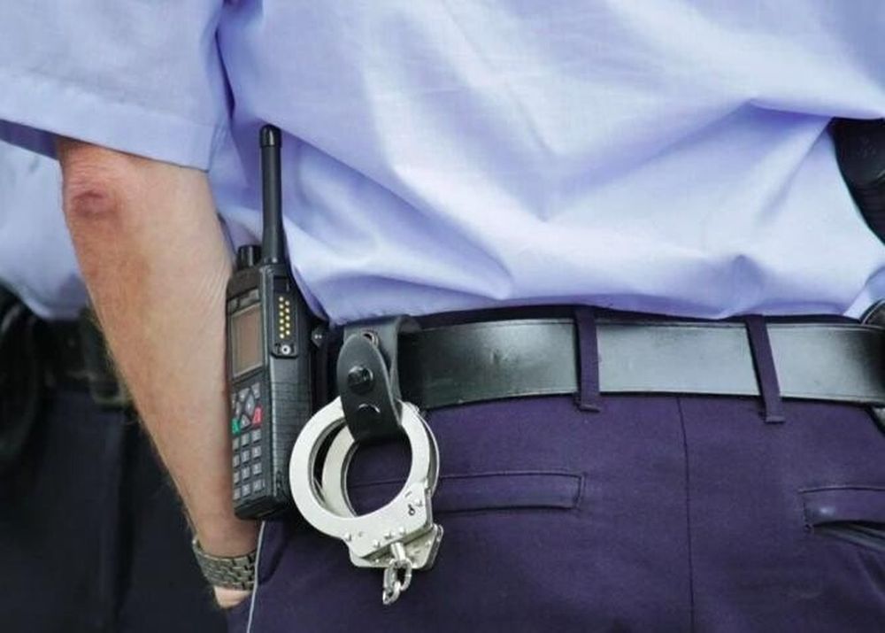 Descinderi la Iași într-un dosar penal de camătă și șantaj. Un bărbat, reținut pentru 24 de ore