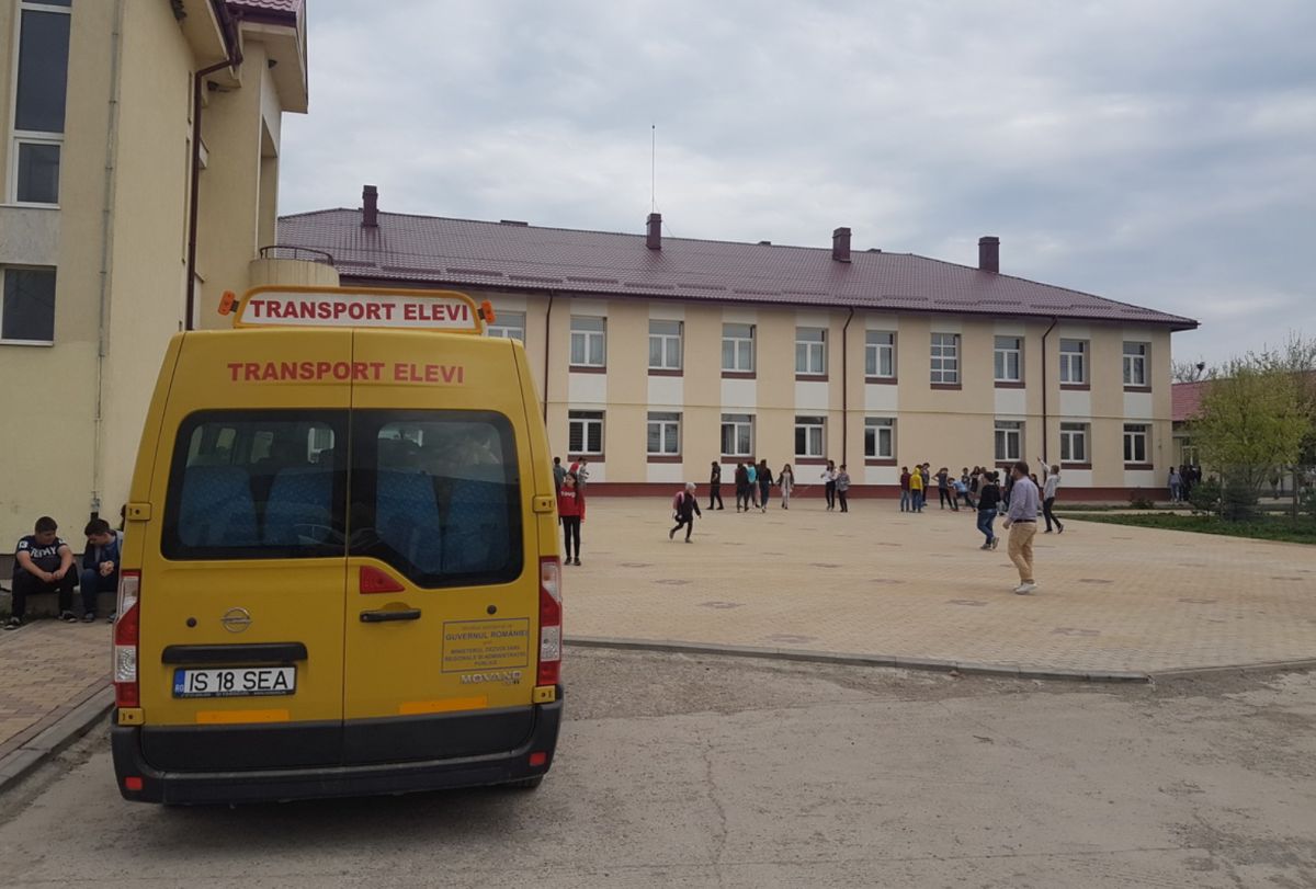 trei cadre didactice ale Școlii Gimnaziale Lețcani au participat în Praga la al doilea flux de formare