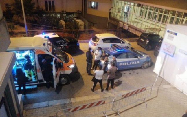 Medici snopiți în bătaie și asistentă cu coasta ruptă in Italia după ce doi români au sărit la bătaie