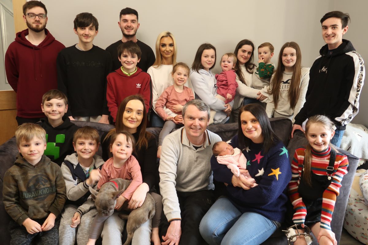 Cea mai numeroasă familie din Marea Britanie! Iată cum arată o intâlnire in familie