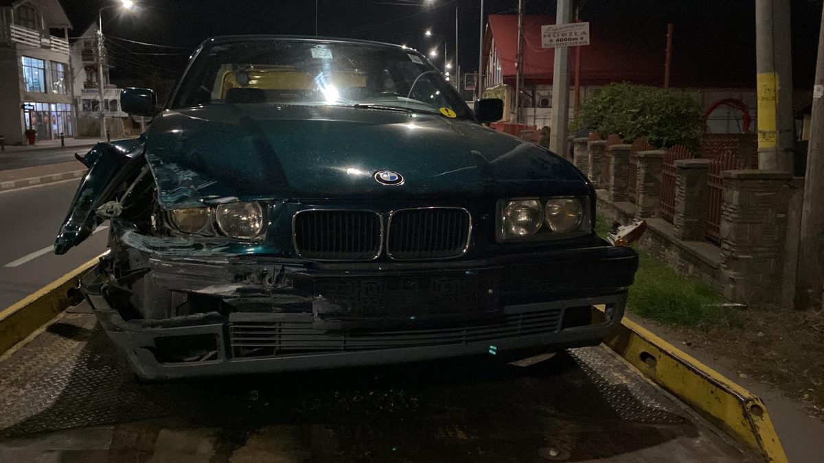 Accident rutier în zona Era. Carambol cu trei autoturisme, printre care un BMW – EXCLUSIV, FOTO, VIDEO
