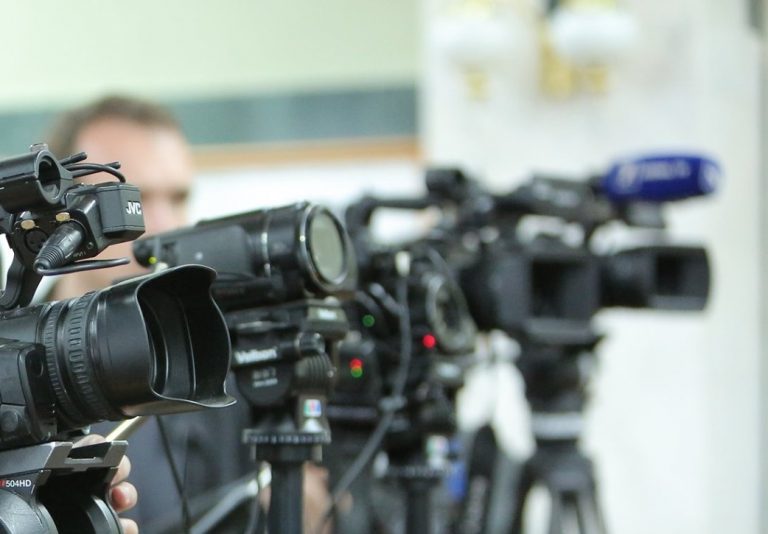 Salariile cameramanilor de la PRO TV sunt colosale. Cat primeste un operator de la “Românii au Talent”