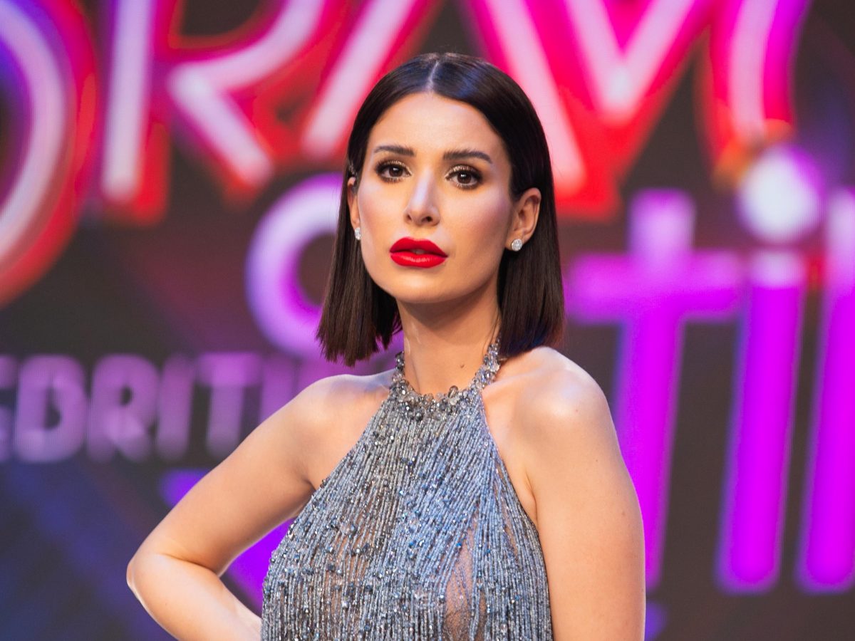 Deea Codrea a devenit mămică! Fosta concurentă de la ,,Bravo, ai stil! Celebrities”, primele detalii despre bebelușul ei: ,,Este cel mai minunat”
