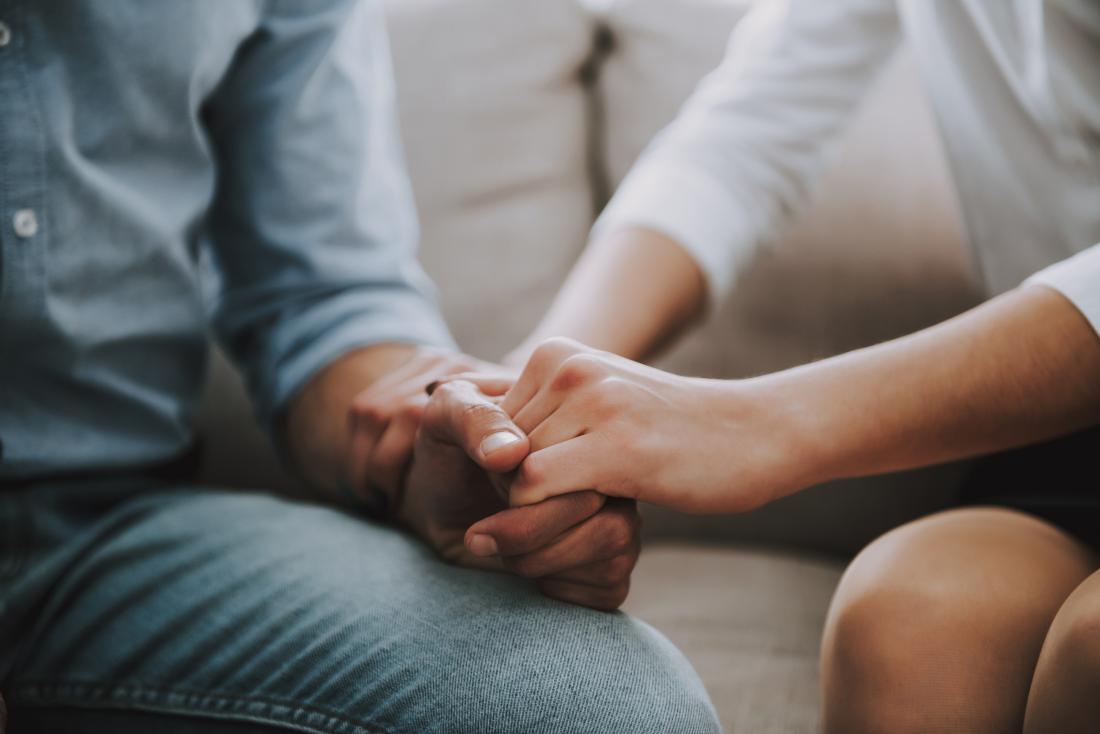 Viața alături de un bipolar: Cum poate afecta relațiile tulburarea bipolară