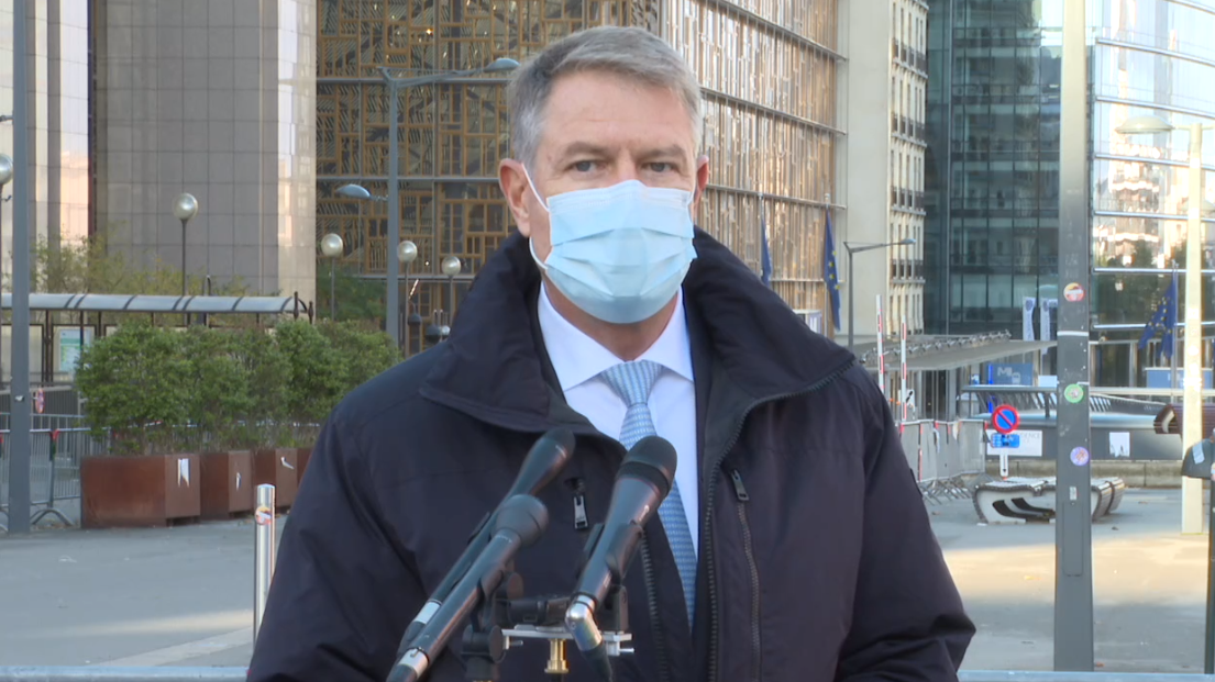 Președintele Klaus Iohannis, despre imunizarea anti-Covid-19: „Unii vorbesc prostii și vă fac să nu vă vaccinați” – LIVE VIDEO