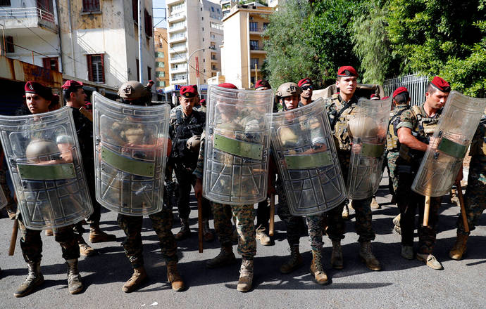 Violențe greu de descris in Beirut, Liban, după o serie de proteste! Sunt cel putin 5 persoane decedate