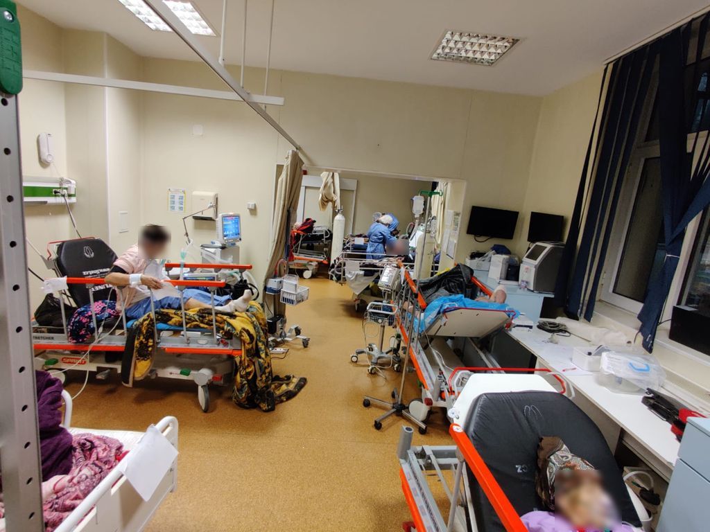 Starea de sănătate a pacienților Covid-19 din valul patru se agravează mai rapid. Prof. dr. Diana Cimpoeșu face un apel pentru găsirea unor soluții pentru creșterea numărului de locuri cu oxigen: „Eforturile pe care le facem sunt deosebite”