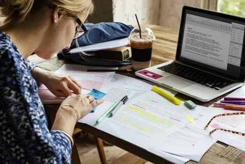 Imprimarea color pentru lucrările unui student