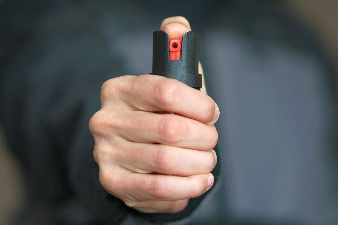 Jaf la o casă de schimb valutar din Cluj, atacatorul a folosit un spray iritant