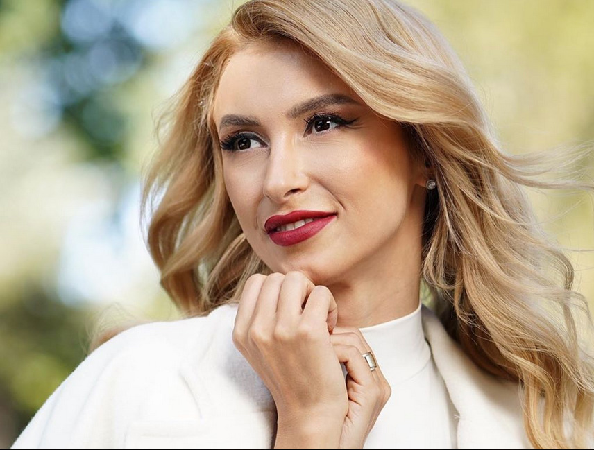Andreea Bălan, în lenjerie intimă pe Instagram: „Avem grijă de suflet, dar trebuie să avem grijă şi de corp”