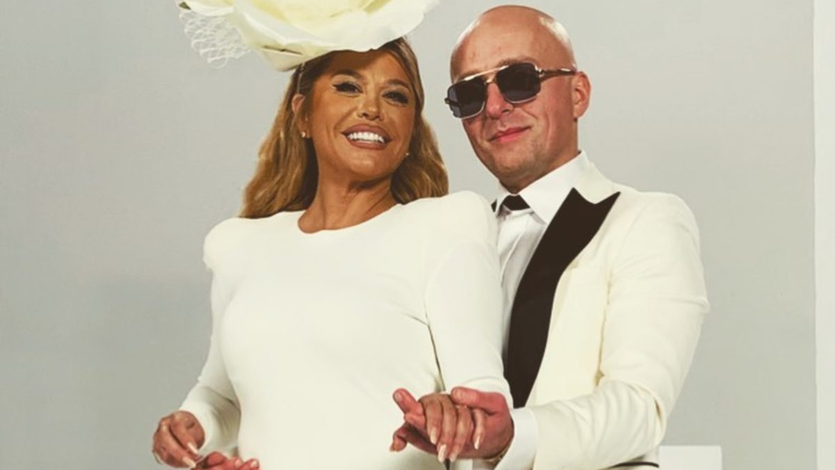 Loredana Groza nemachiată pare total diferită față de cum o știm de pe rețelele de socializare