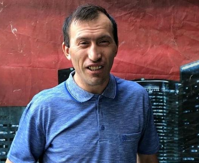 Cât de înalt este, de fapt, Viorel Stegaru. Ce nu s-a știut până acum despre soțul Vulpiței de la Acces Direct