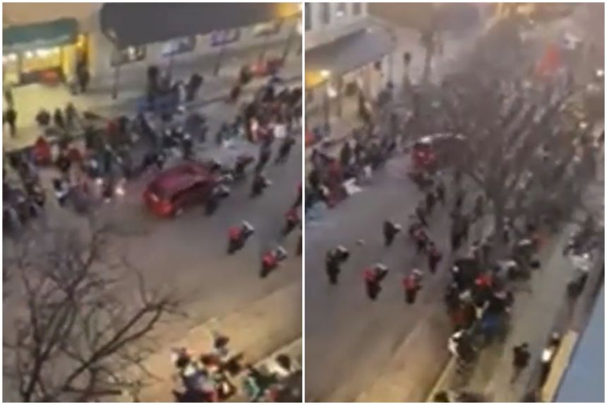 Posibil atentat terorist în SUA după ce o maşină a intrat într-o mulţime! Mai multe persoane au murit – FOTO, VIDEO