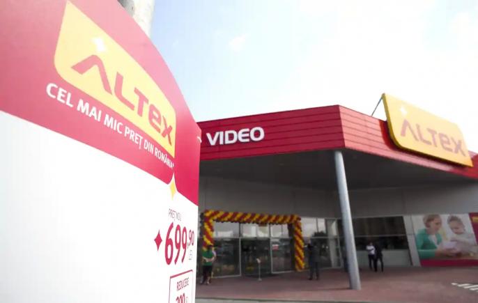 Altex ar putea fi suspendat de Black Friday. Magazinul a fost amendat de ANPC pentru reduceri înşelătoare