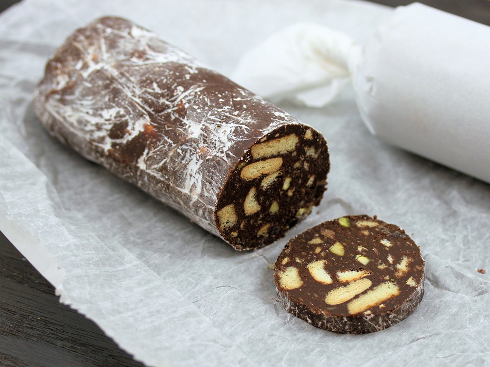 Cum se face salamul de biscuiți: Desert ca la bunica pentru Sărbătorile de iarnă