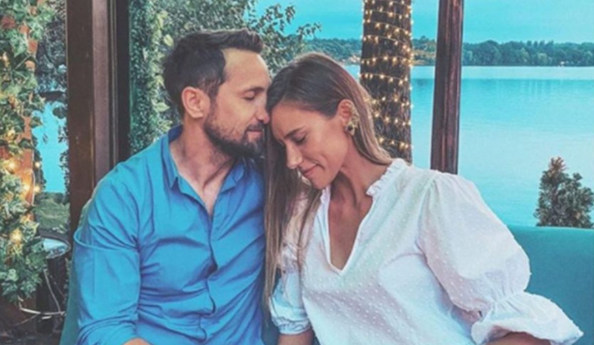Gabriela Prisăcariu a publicat prima imagine cu Tiago, fiul ei și al lui Dani Oțil