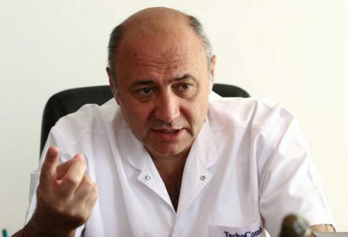 Povestea impresionantă a chirurgului Irinel Popescu, medicul supranumit ,,părintele transplantului hepatic din România”: ,,Datoria ta e să salvezi oameni și să le redai sănătatea”